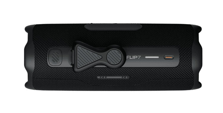 JBL Flip 7 с магнитным креплением. Официальное изображение HARMAN для анонса SEMA 2026.