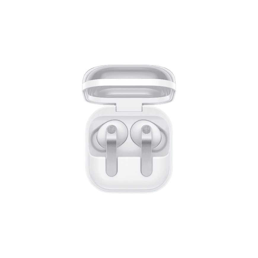 Белые Samsung Galaxy Buds4 Pro в открытом зарядном футляре